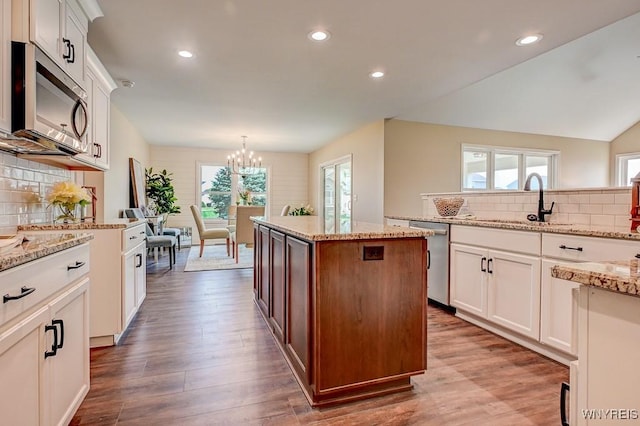 6213 Lakewood Ln, Lockport Town, NY 14094 - photo 3