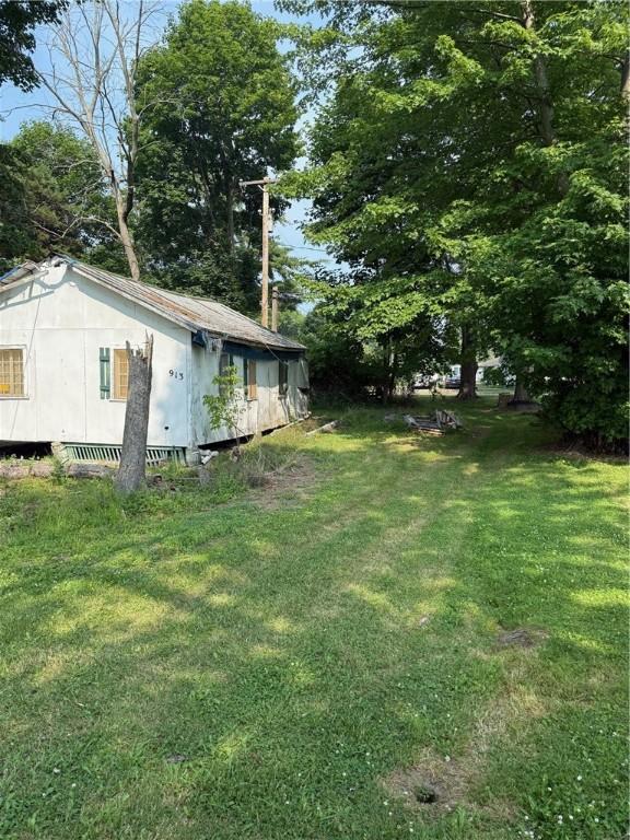 913 Vinecliff St, Carlton, NY 14571 - photo 2