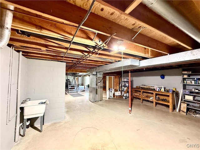 9125 Caughdenoy Rd, Clay, NY 13029 - photo 33