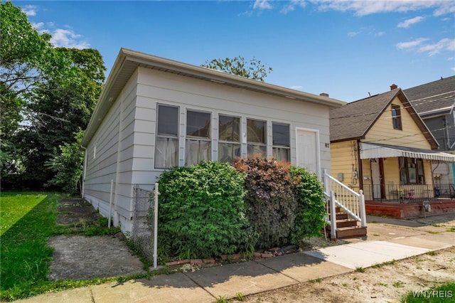 87 Kail St, Buffalo, NY 14207 - photo 2