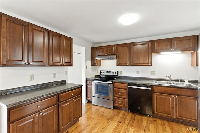 4077 Elaine Cir, Clay, NY 13090 - photo 11