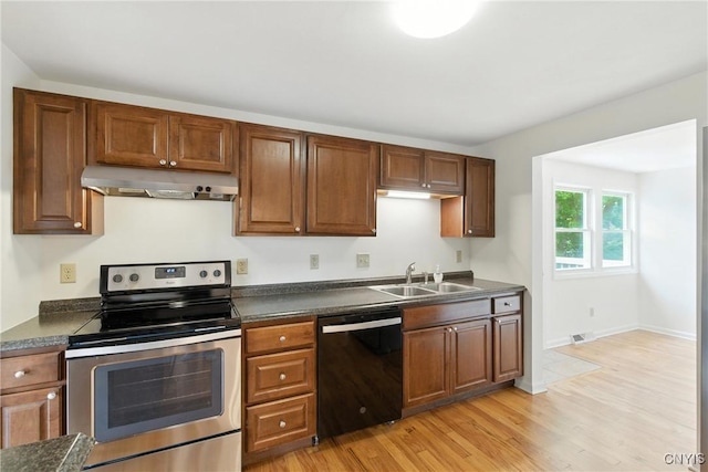 4077 Elaine Cir, Clay, NY 13090 - photo 15