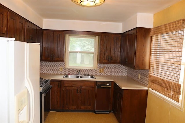 394 Pattonwood Dr, Irondequoit, NY 14617 - photo 6