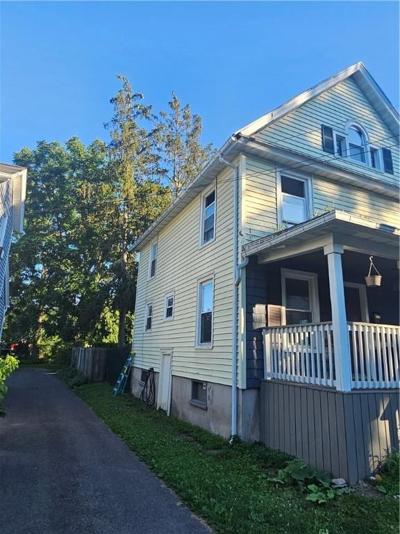179 Telyea St, Canandaigua City, NY 14424 - photo 2