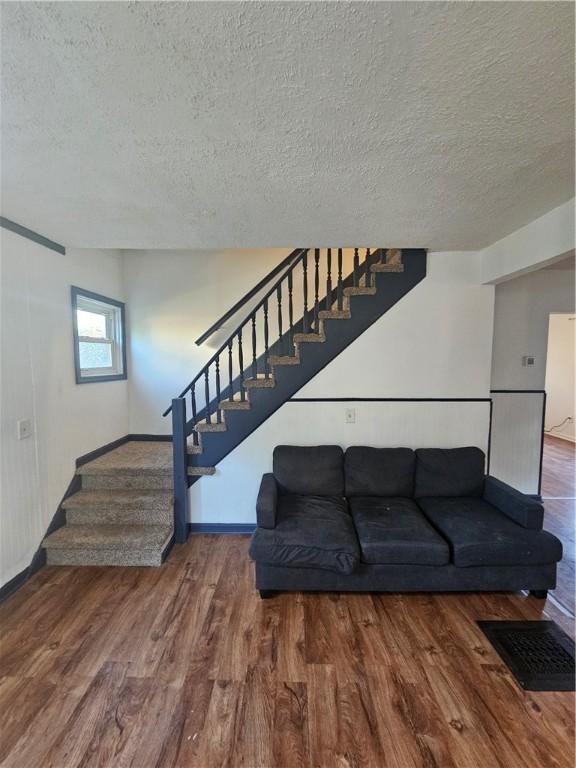 179 Telyea St, Canandaigua City, NY 14424 - photo 5