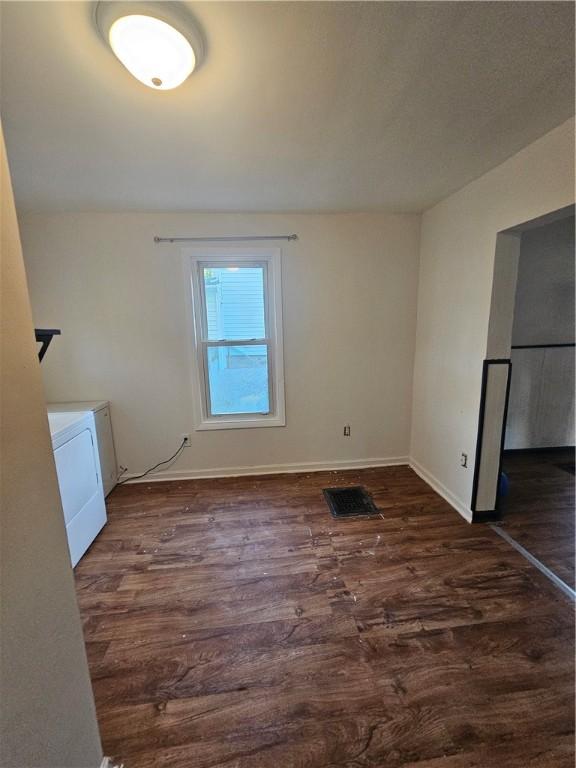 179 Telyea St, Canandaigua City, NY 14424 - photo 9