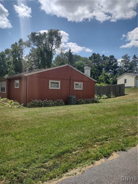 405 Briarcliff Ave, Utica, NY 13502 - photo 3