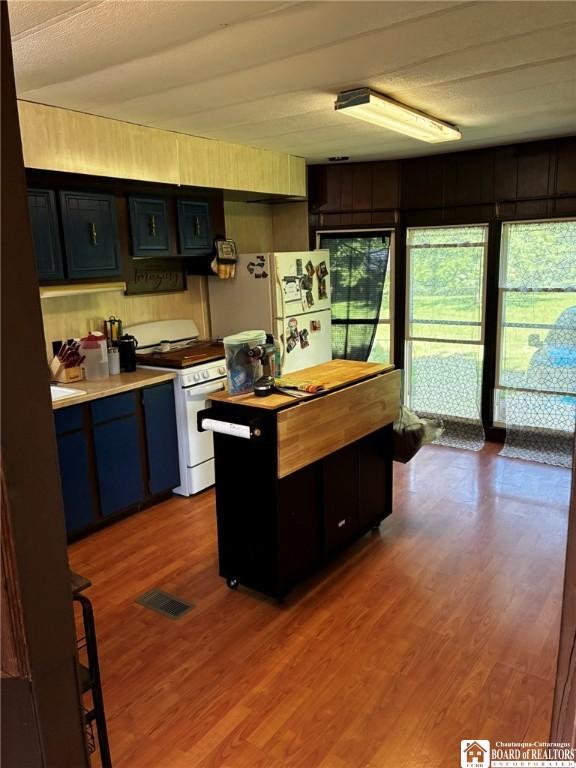 8933 Scandia Rd, Elk Twp, PA 16345 - photo 11