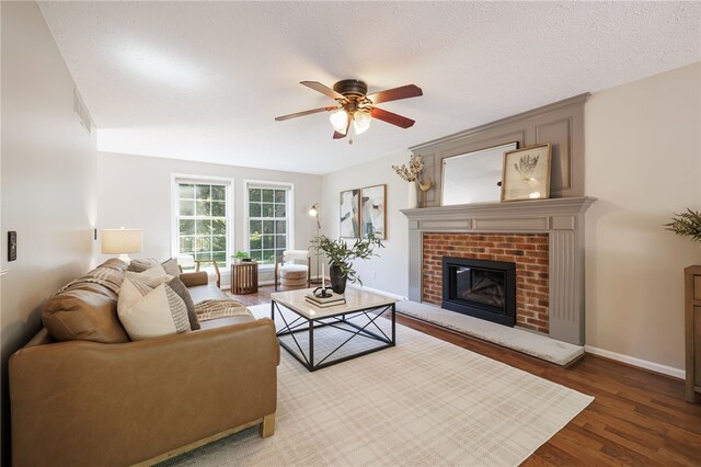 7587 Trotwood Ln, Victor, NY 14564 - photo 3