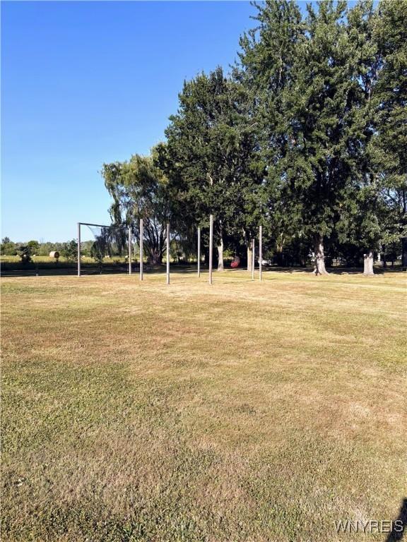7389 Akron Rd, Lockport Town, NY 14094 - photo 36