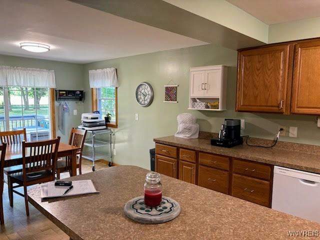 7389 Akron Rd, Lockport Town, NY 14094 - photo 6