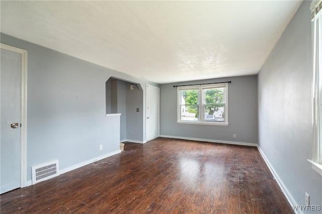 33 Matthew Ln, Cheektowaga, NY 14225 - photo 3