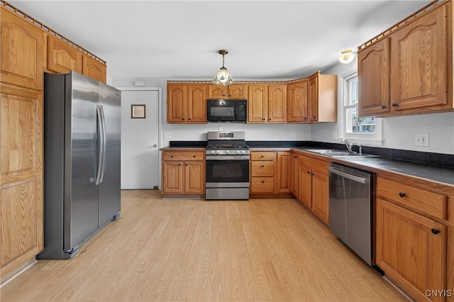 304 Drexler St, Salina, NY 13088 - photo 17