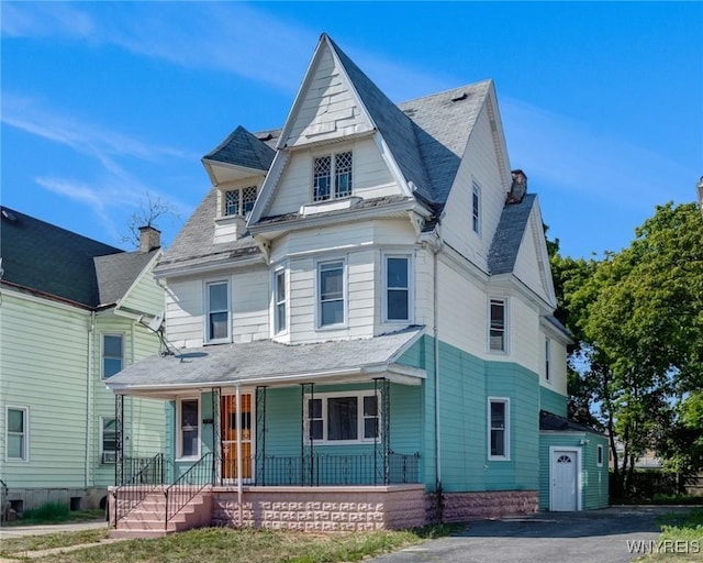 520 Woodlawn Ave, Buffalo, NY 14208 - photo 1