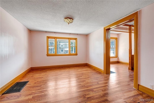 520 Woodlawn Ave, Buffalo, NY 14208 - photo 9