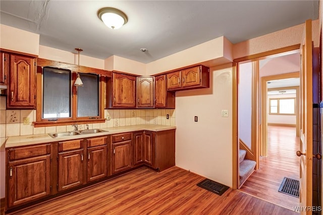 520 Woodlawn Ave, Buffalo, NY 14208 - photo 11
