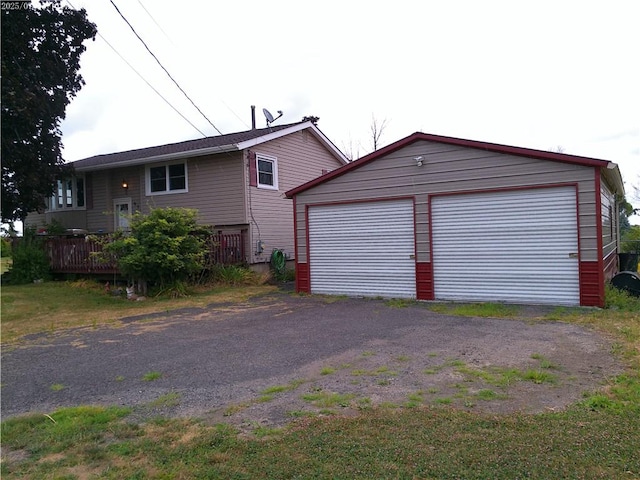 976 Lake Rd W, Hamlin, NY 14464 - photo 1