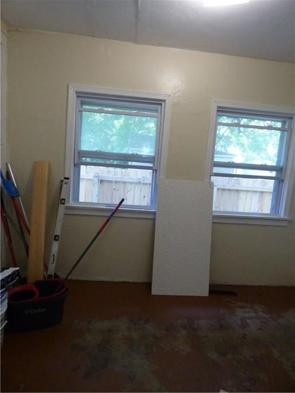 331 Sherman St, Rochester, NY 14606 - photo 8