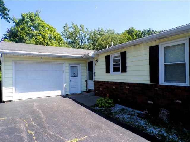 2 Peach Blossom Cir, Parma, NY 14468 - photo 5