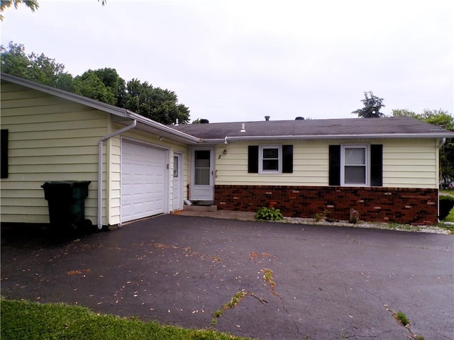 2 Peach Blossom Cir, Parma, NY 14468 - photo 6