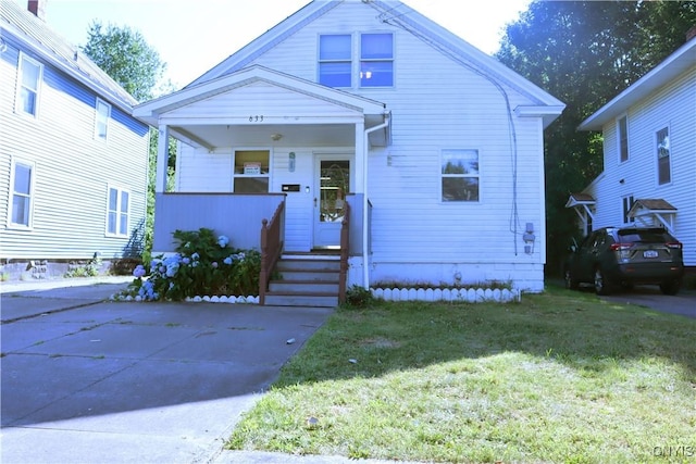 633 W Thomas St, Rome, NY 13440 - photo 1