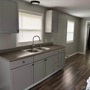 201 Hill Ave, Salina, NY 13211 - photo 3
