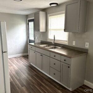 201 Hill Ave, Salina, NY 13211 - photo 4