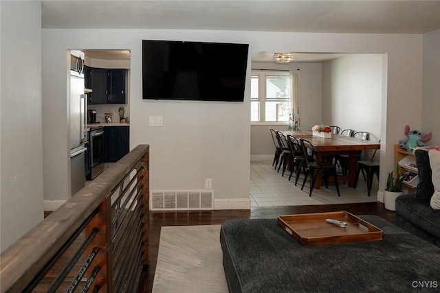117 Wilmont Rd, Camillus, NY 13219 - photo 4