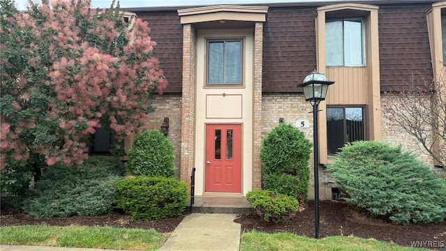 5 Greenwich Dr Unit 2, Amherst, NY 14228 - photo 1