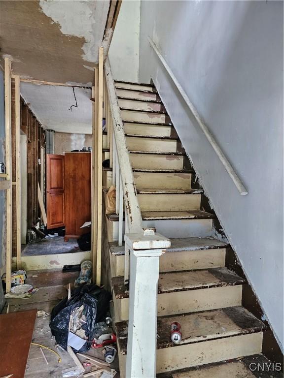 8 Elm St, Camden, NY 13316 - photo 3