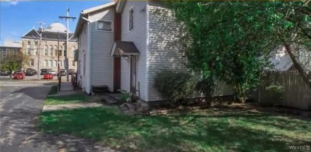 80 Park Ave, Lockport City, NY 14094 - photo 2