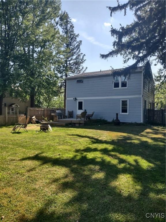 6904 Larkin St, Salina, NY 13088 - photo 35