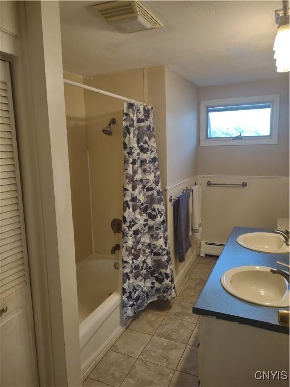 6904 Larkin St, Salina, NY 13088 - photo 23