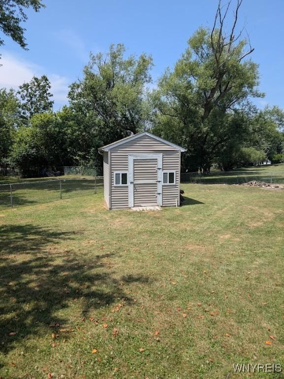 180 Burmon Dr, Orchard Park, NY 14127 - photo 4