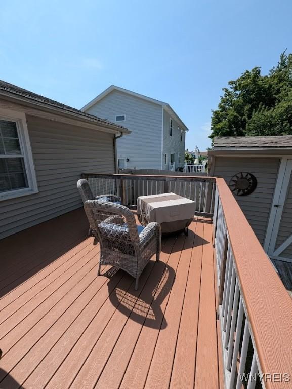 180 Burmon Dr, Orchard Park, NY 14127 - photo 9