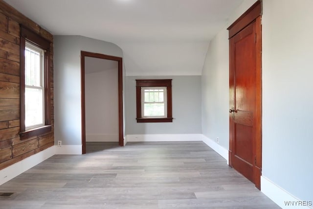 260 70th St, Niagara Falls, NY 14304 - photo 16