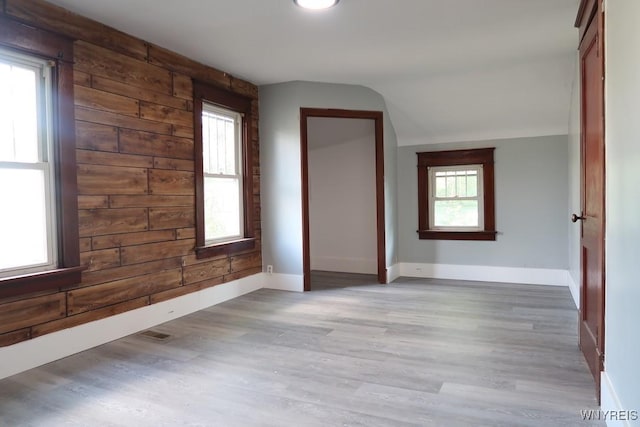260 70th St, Niagara Falls, NY 14304 - photo 17
