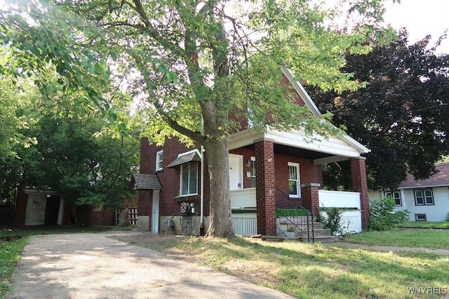 260 70th St, Niagara Falls, NY 14304 - photo 4
