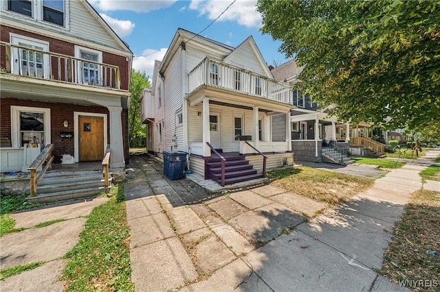 27 Heward Ave, Buffalo, NY 14207 - photo 1