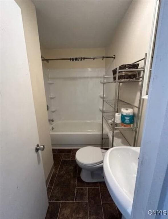 16 Delevan St, Auburn, NY 13021 - photo 8