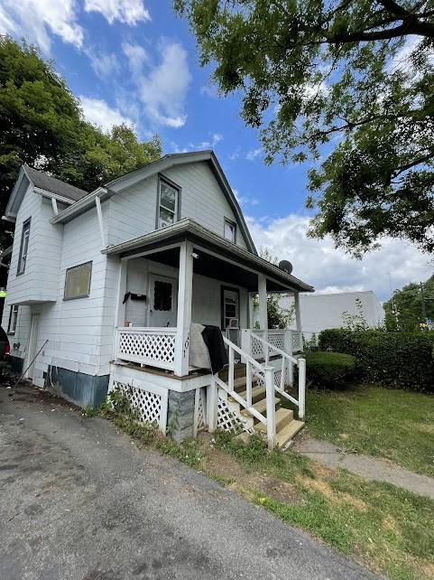 101 Sawyer St, Rochester, NY 14619 - photo 2