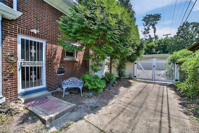 13 Pelham Dr, Buffalo, NY 14214 - photo 2