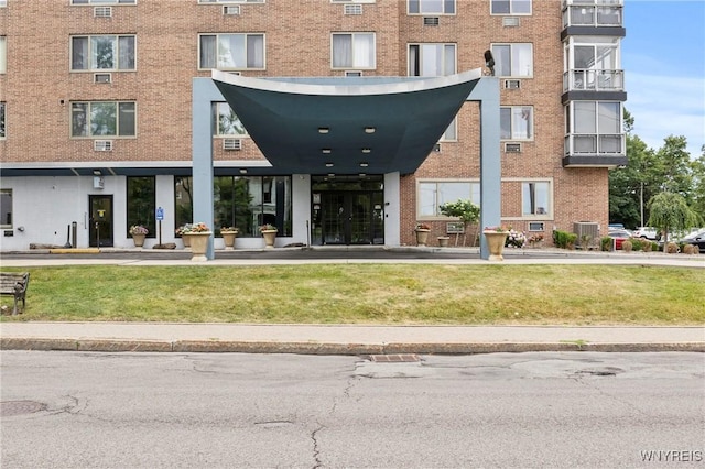 151 Buffalo Ave Unit 611, Niagara Falls, NY 14303 - photo 1