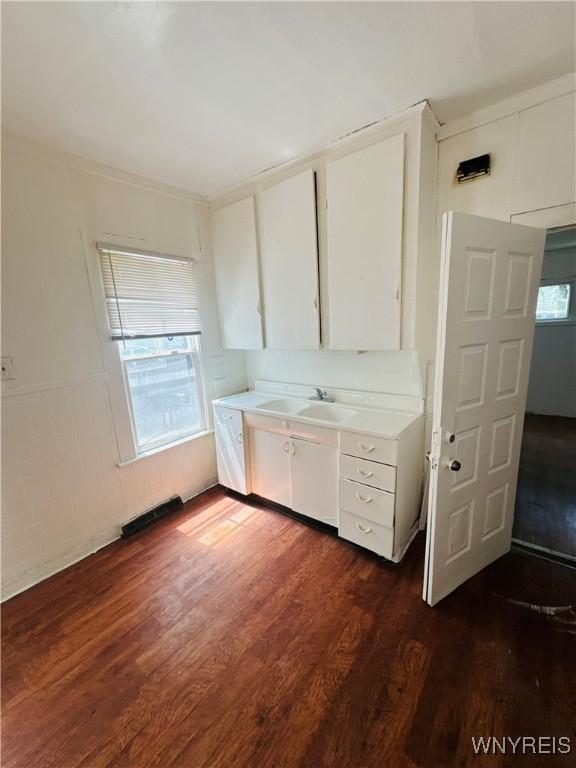 60 Sattler Ave, Buffalo, NY 14211 - photo 10