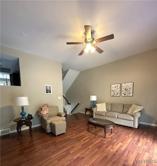 354 Old Meadow Dr, Amherst, NY 14051 - photo 4