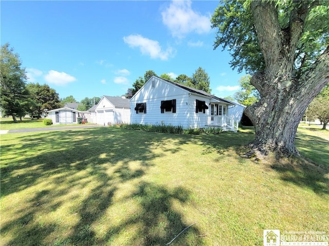 24 Raymond St, Jamestown, NY 14701 - photo 2