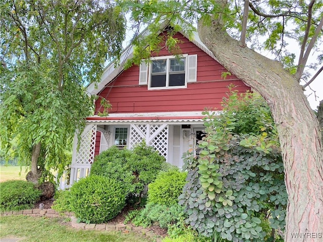 41 Schlenker Ave, Cheektowaga, NY 14225 - photo 2