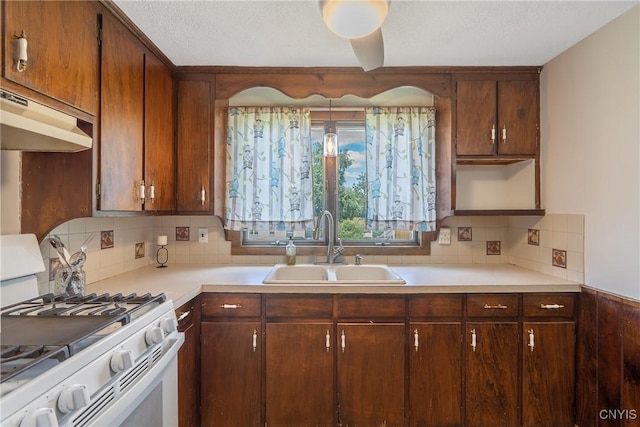122 Charles Dr, Camillus, NY 13031 - photo 8