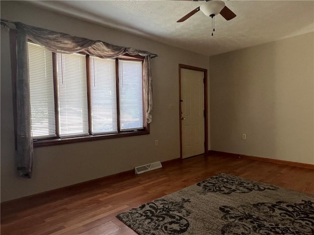 275 W 10th St, Elmira, NY 14903 - photo 4