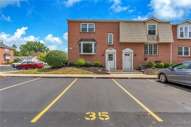 3907 Bowen Rd Unit 35, Lancaster, NY 14086 - photo 2